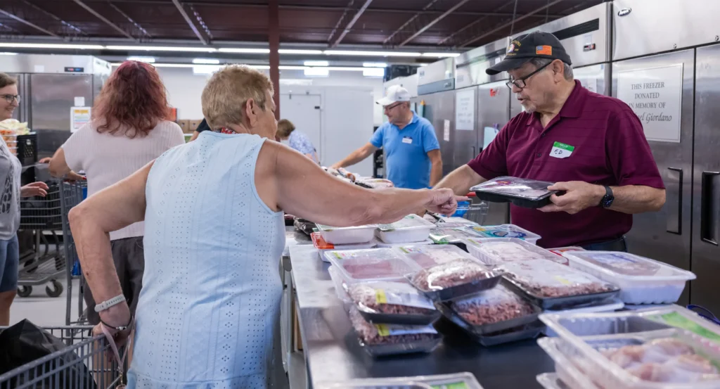 CHFoodPantry-16